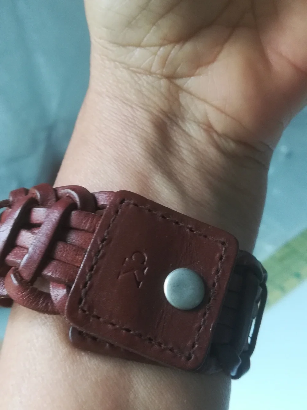 Men's Brown Braided Leather Bracelet - Classic Casual Style